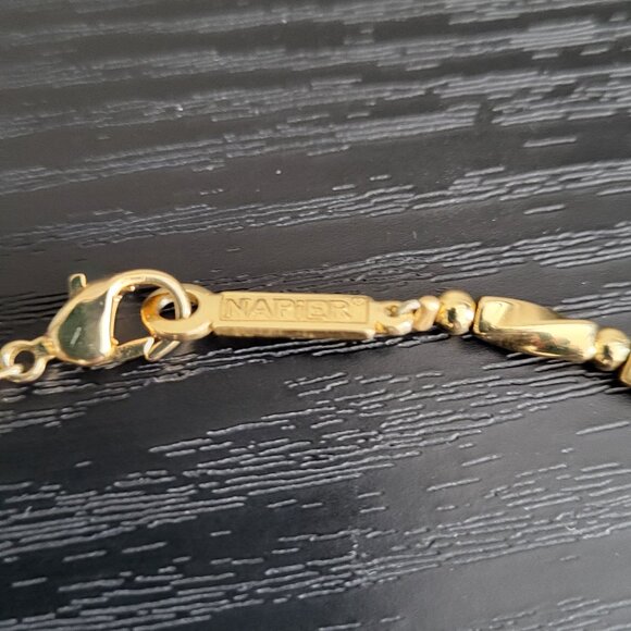 VINTAGE  STAMPED NAPIER ( R ) NECKLACE - Picture 9 of 10